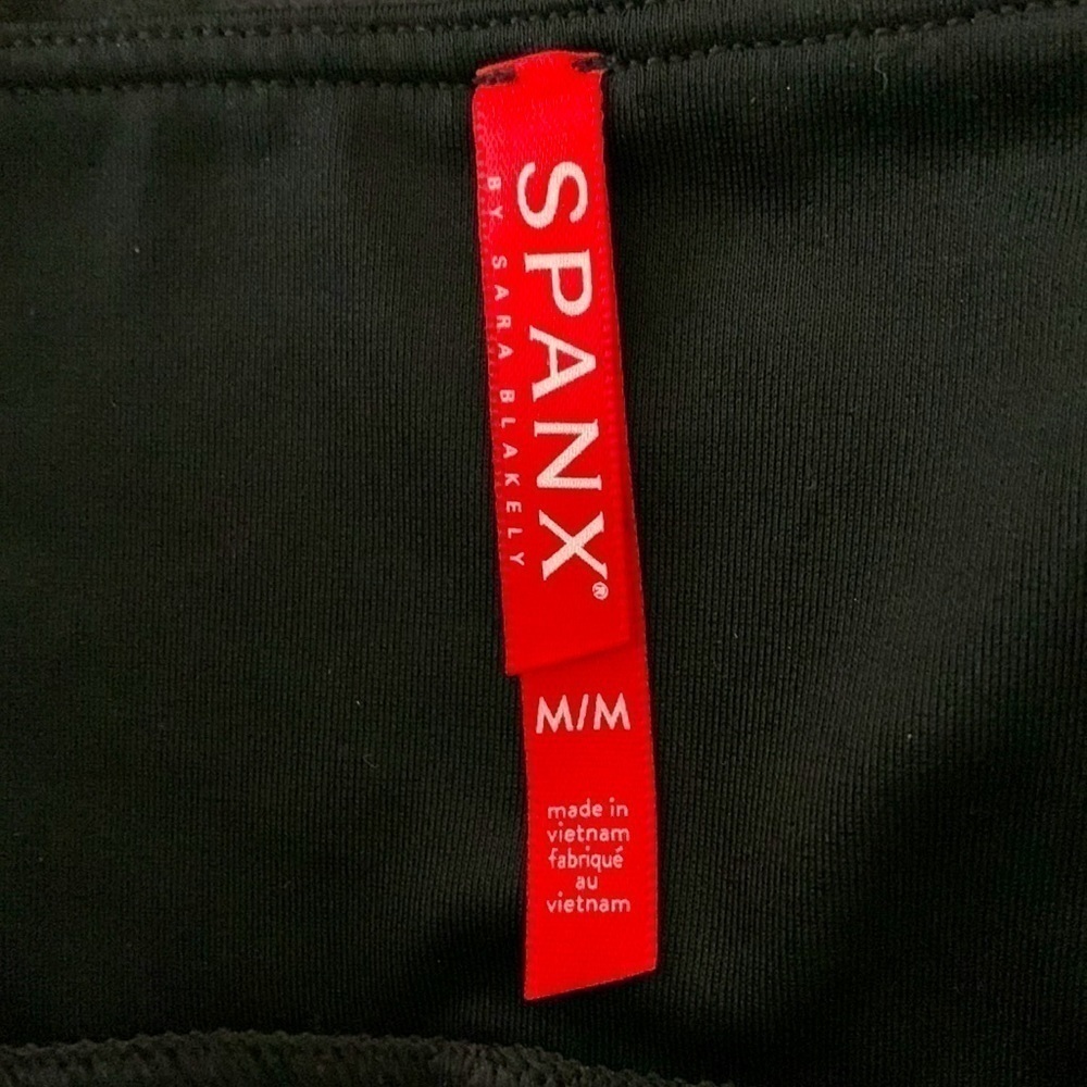 Spanx by Sara Blakely Faux Leather Leggings, Size M, Black Faux Leather - Picture 4 of 7